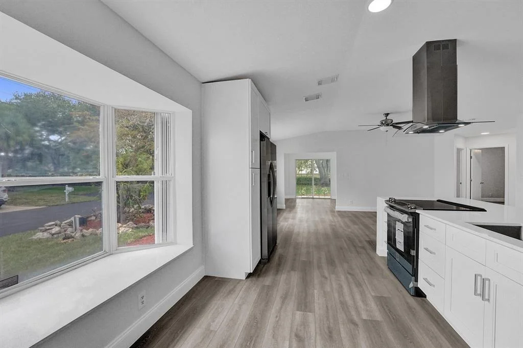 Photo of 31 Bentwater Circle