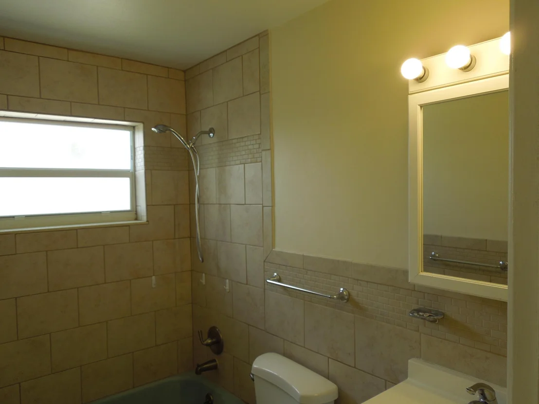 Photo of 5634 Middlecoff Drive