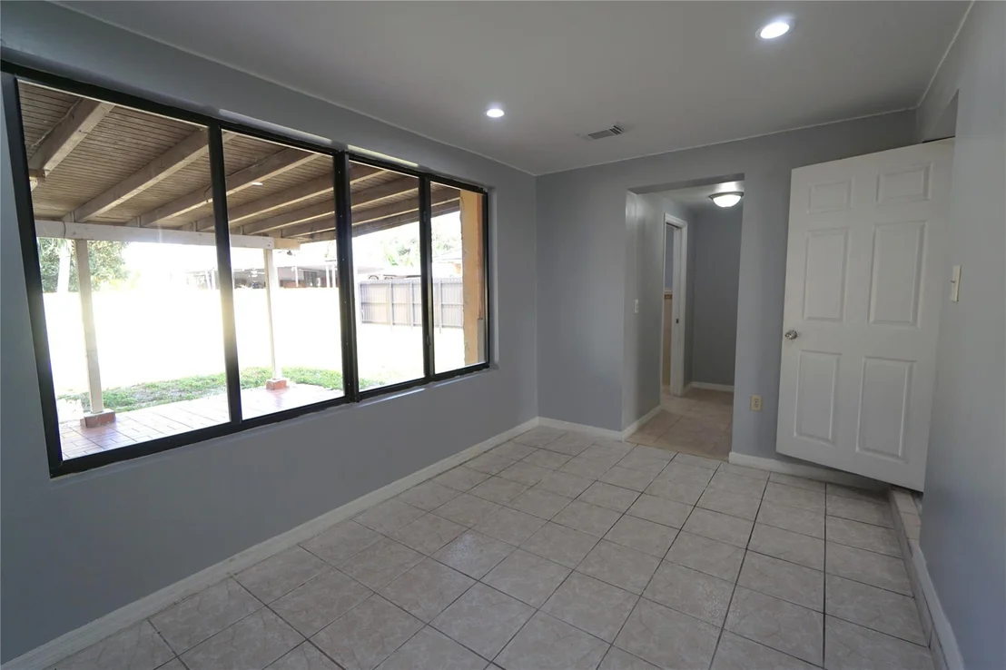 Photo of 5785 NW 113th Terrace