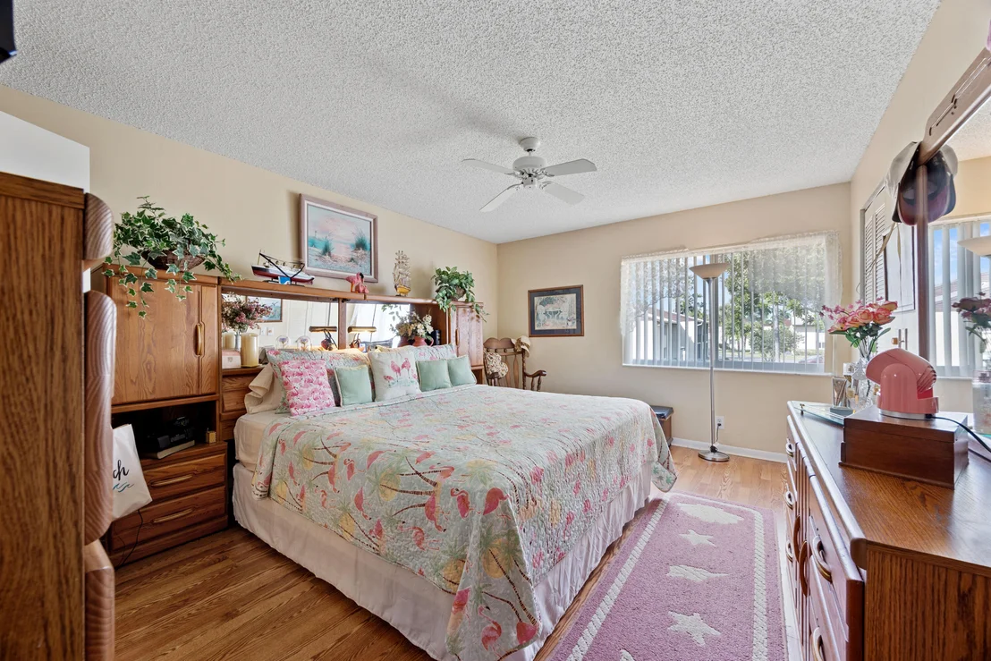 Photo of Unit B2 at 306 Pine Ridge Circle