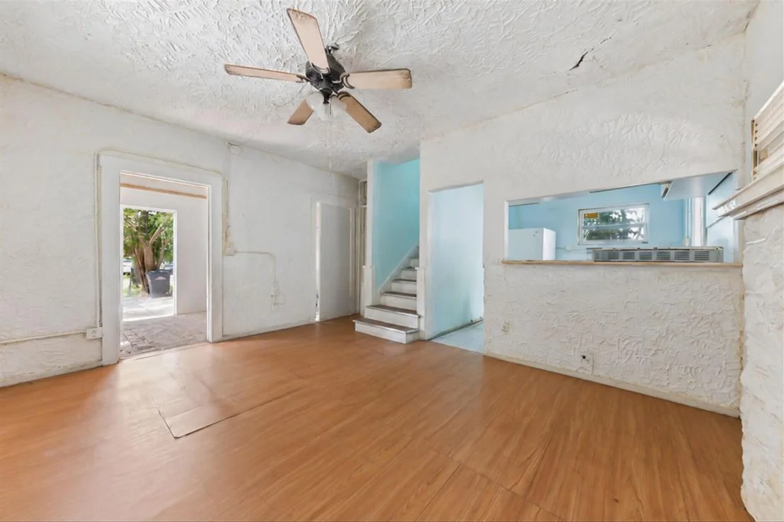 Photo of 427 El Prado