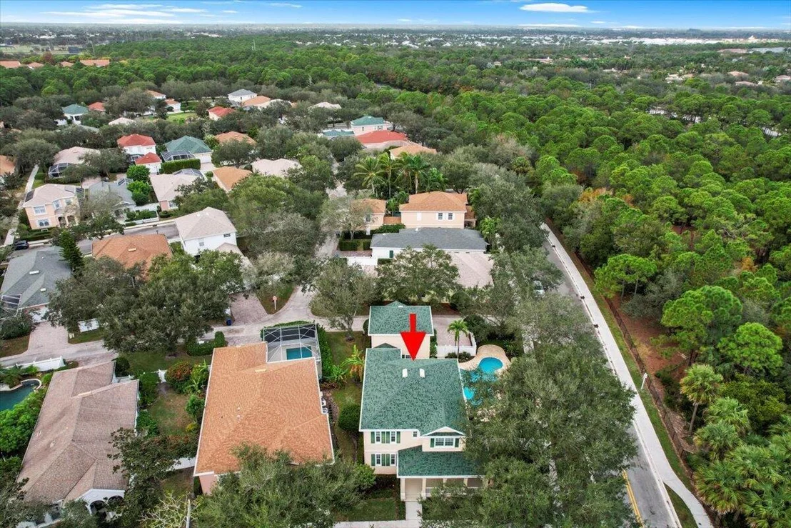 Photo of 132 Waterford Drive