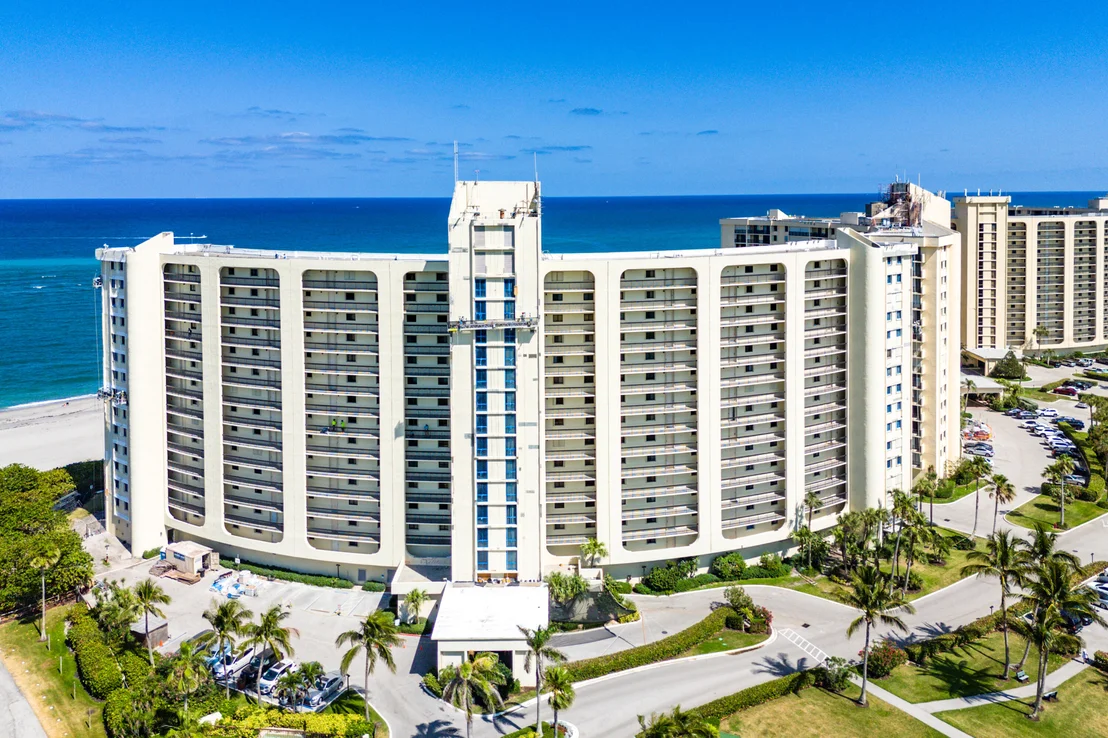 Photo of Unit 607 at 400 Ocean Trail Way
