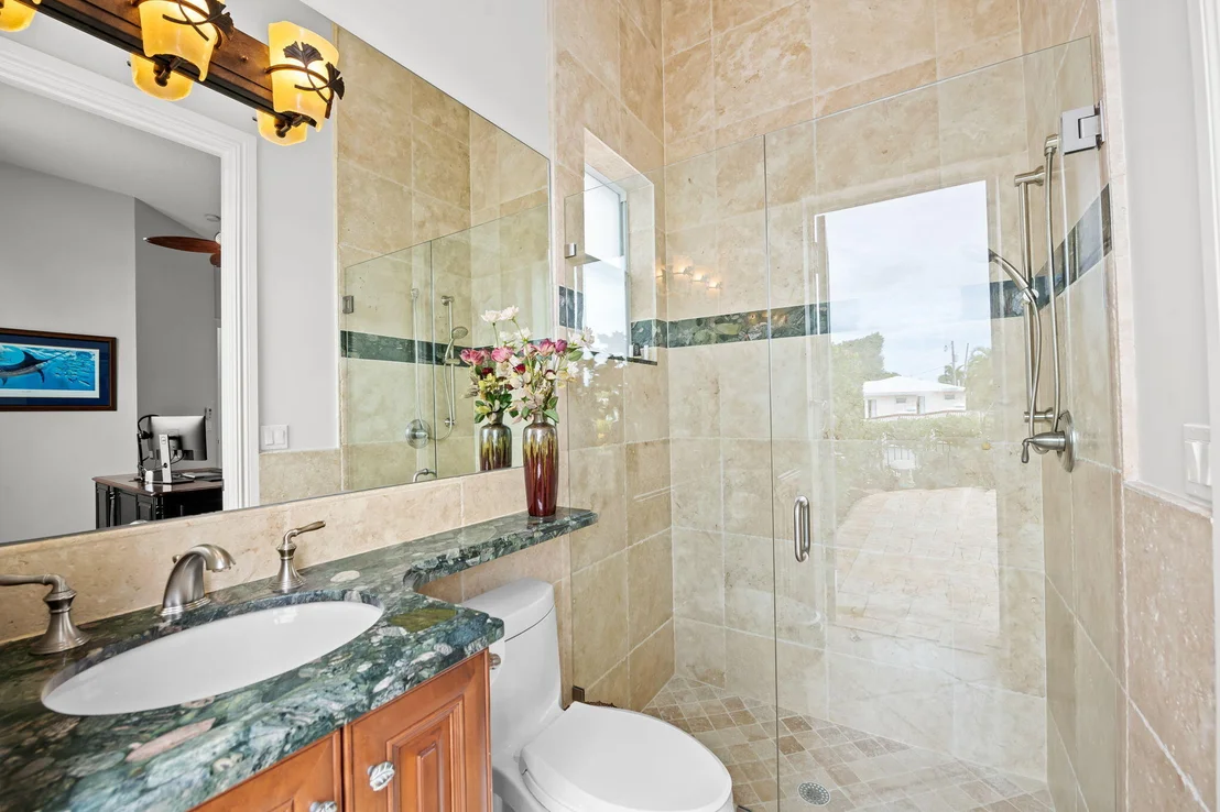 Photo of 1261 NE 27th Way