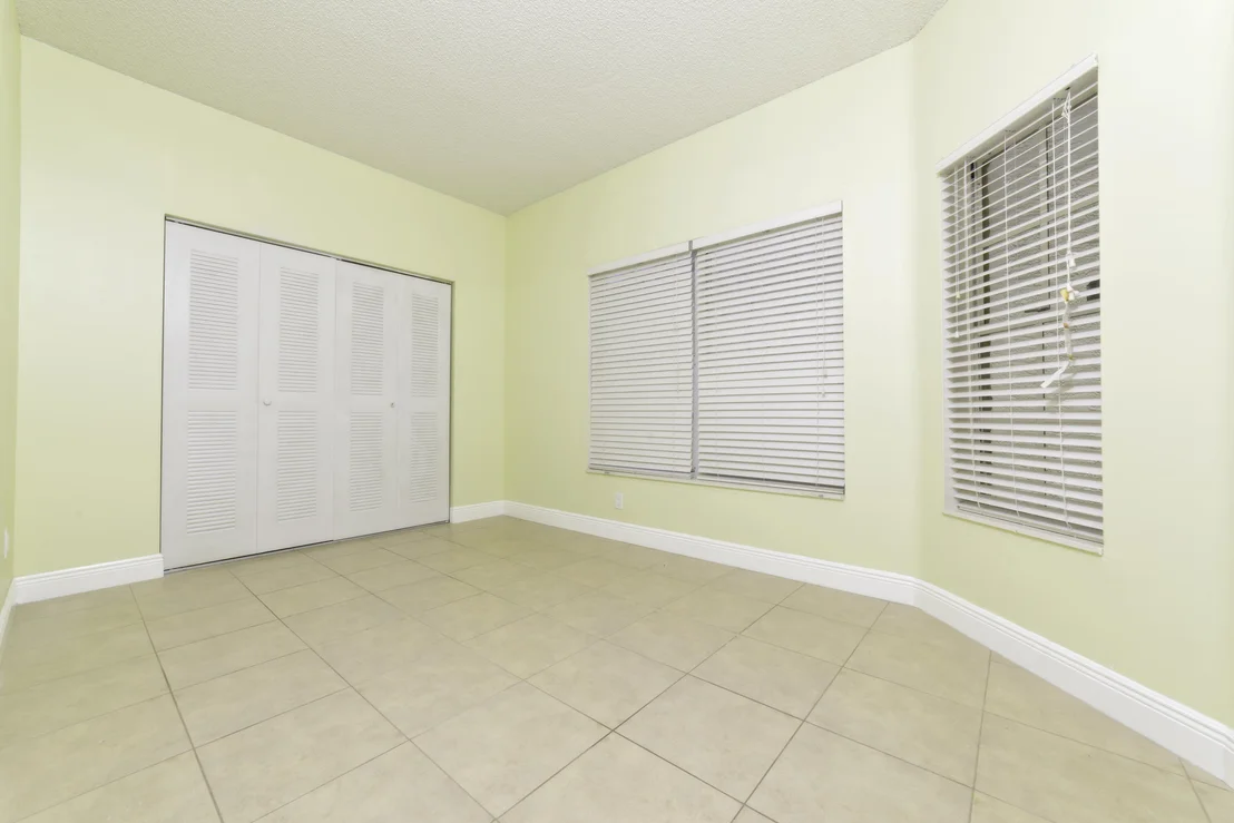 Photo of 23052 Old Inlet Bridge Drive