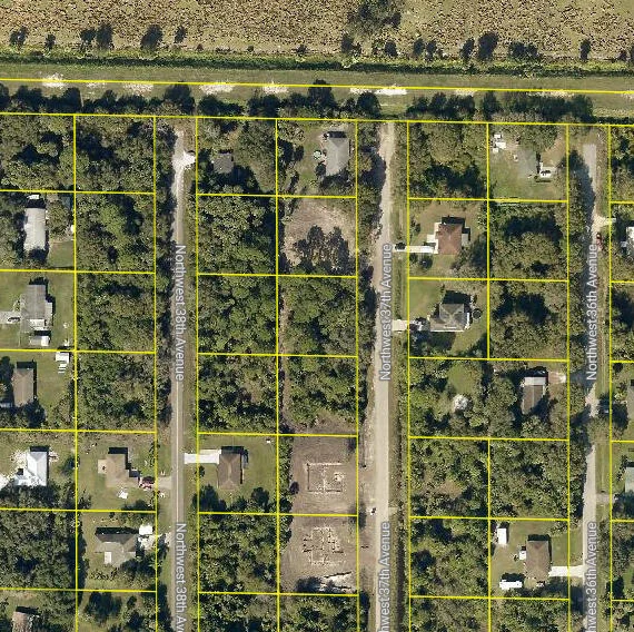 Photo of 3887 NW 37th Avenue