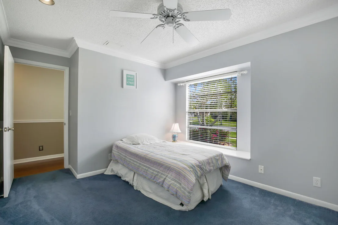 Photo of 33 Cedar Circle