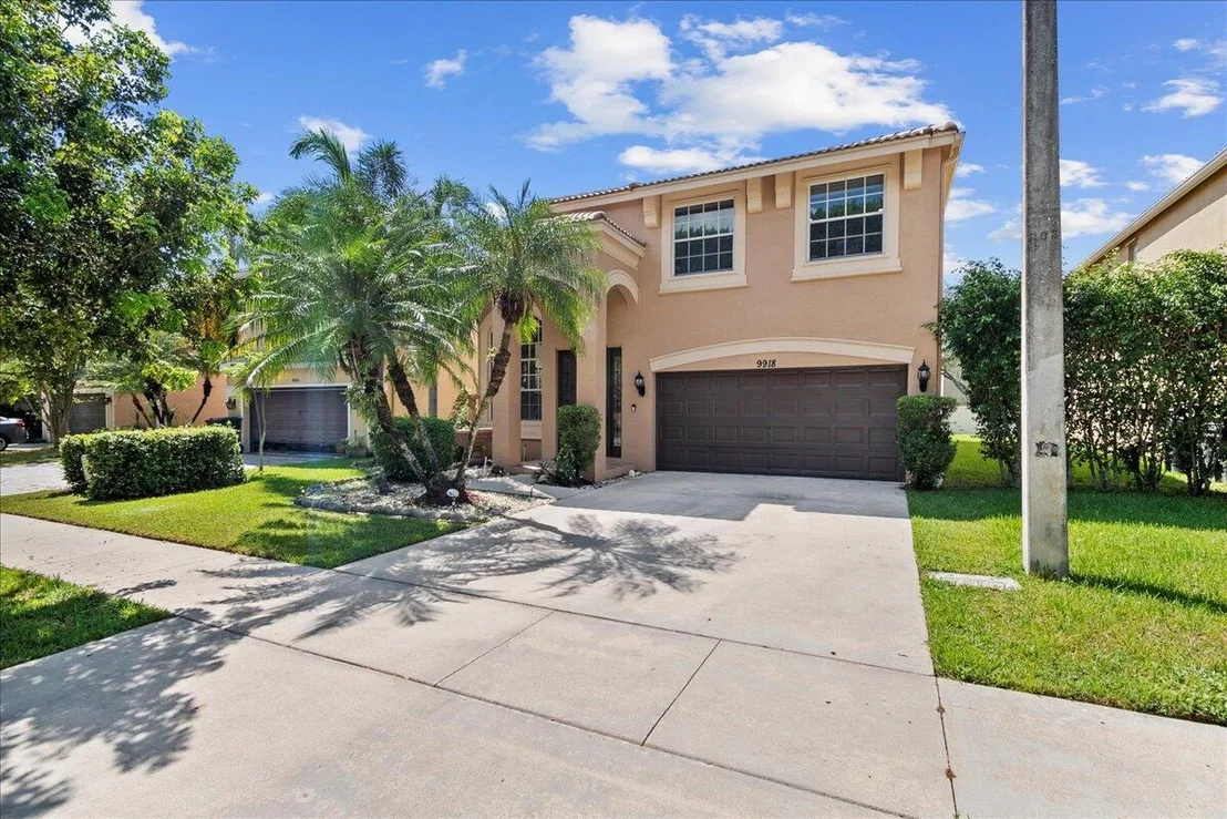 Photo of 9918 Warner Lane