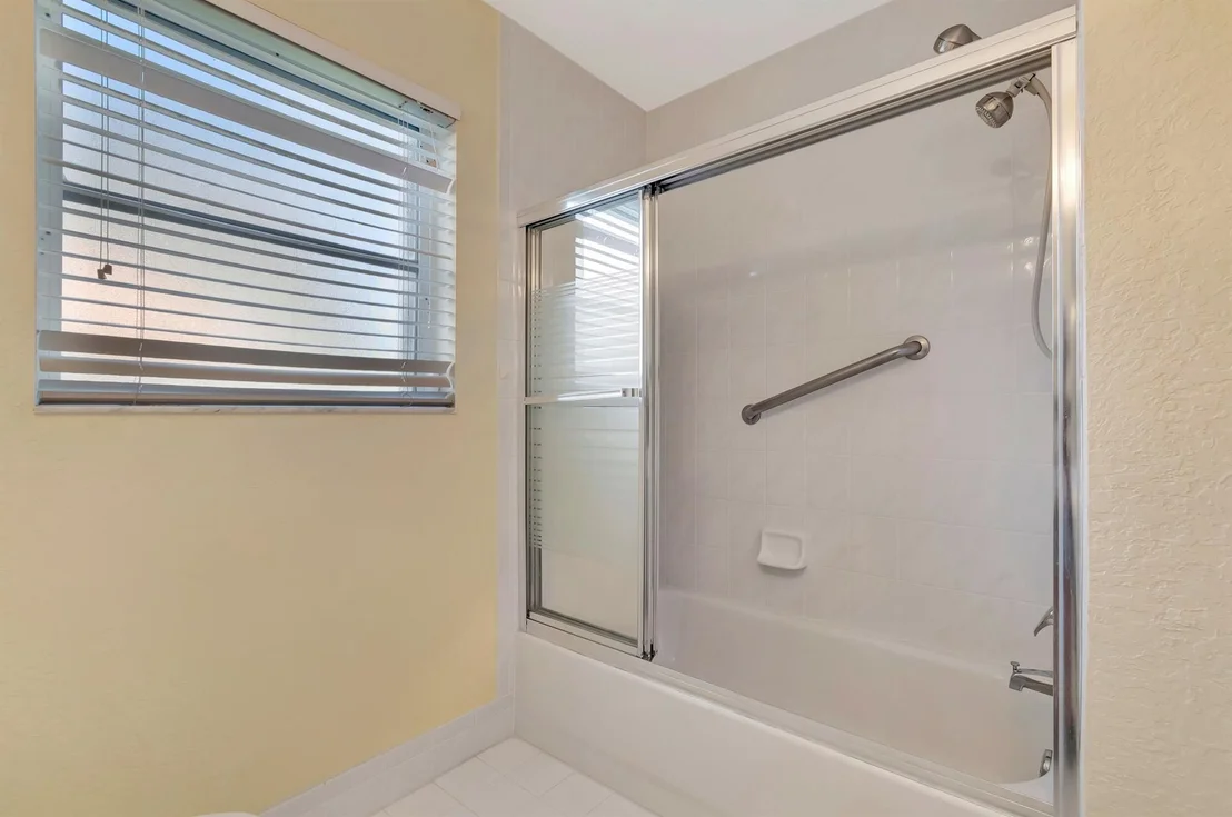 Photo of 10847 Crystal Key Lane
