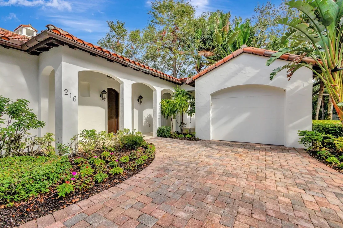 Photo of 216 Royal Tern Court