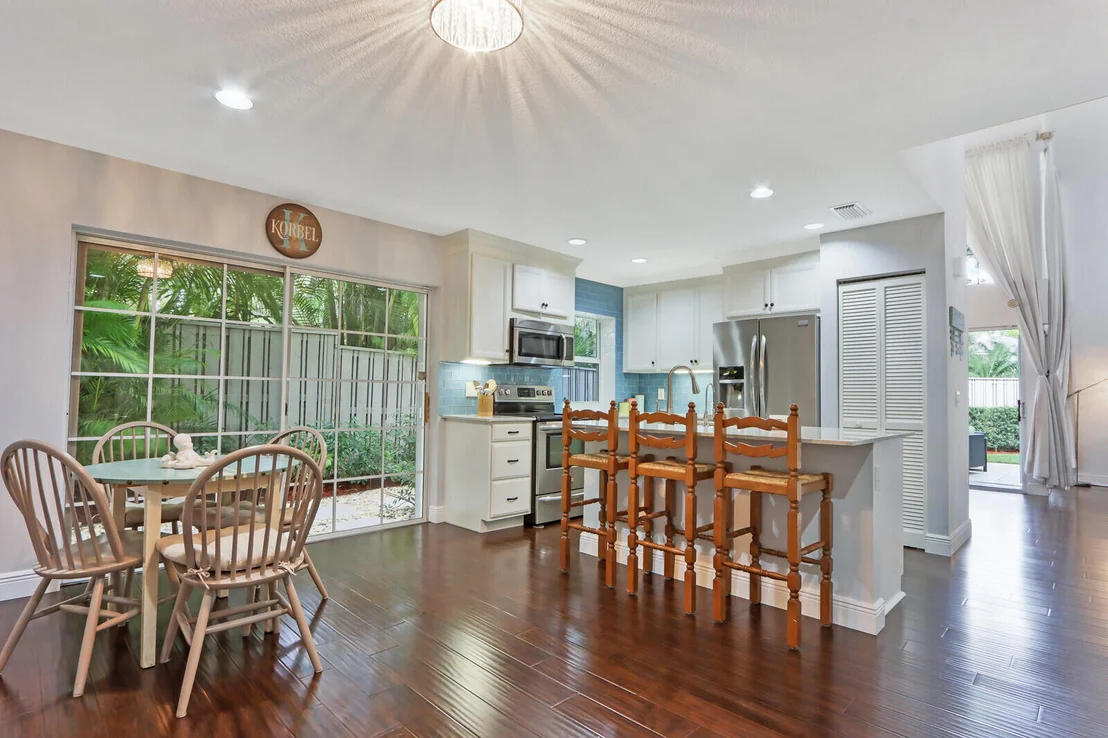 Photo of 21 Commodore Place
