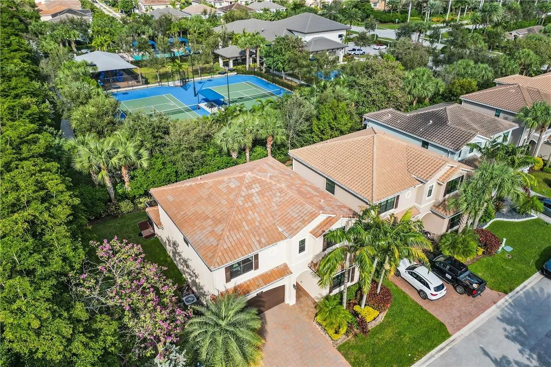 Photo of 8133 Rainforest Jasper Lane