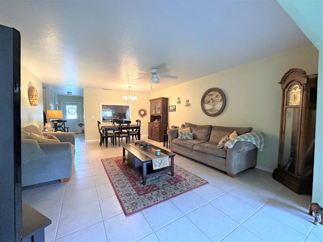 Photo of 294 Cape Cod Circle
