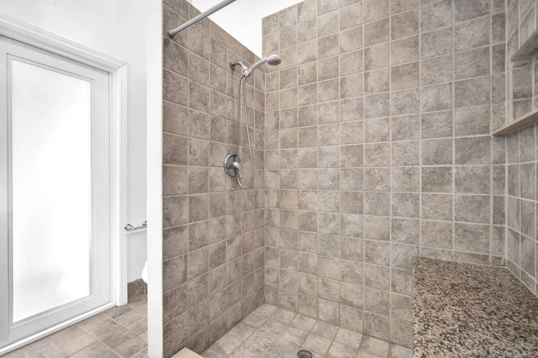 Photo of 5054 Beechwood Road
