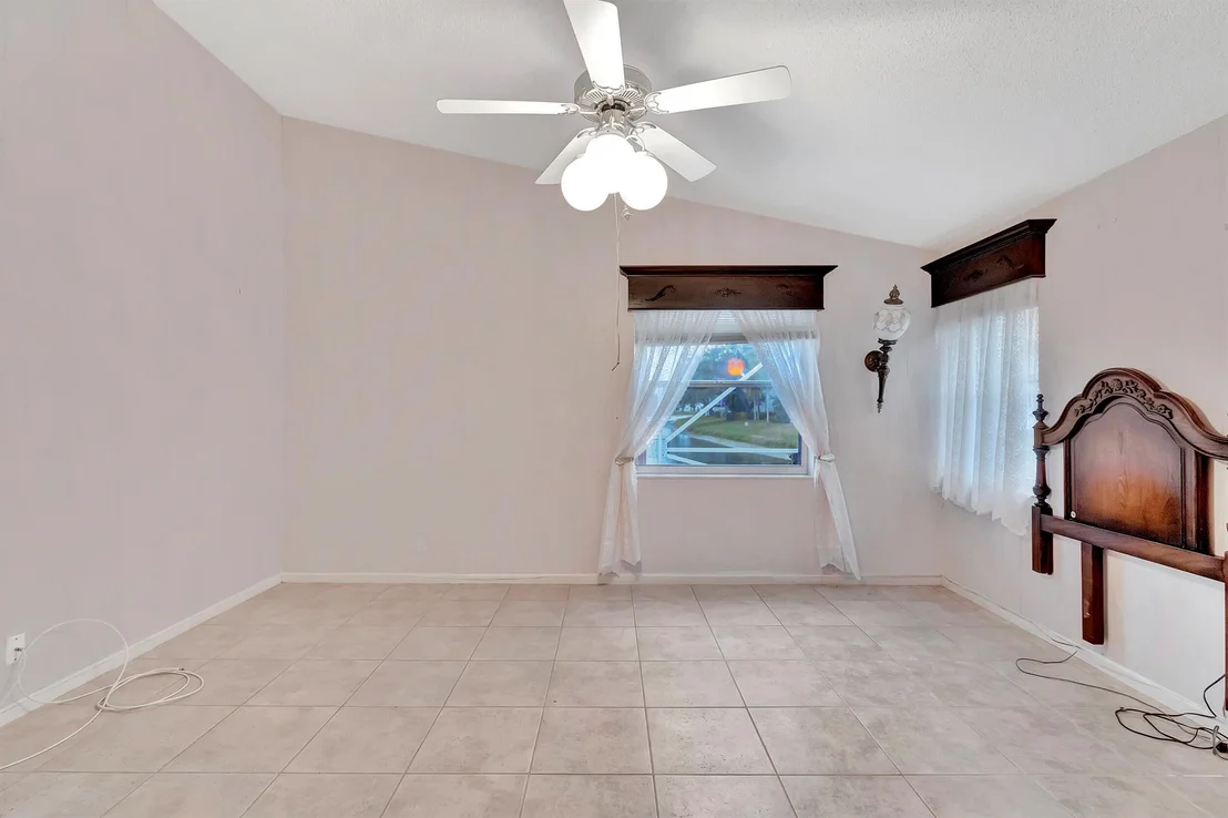 Photo of 7867 Waterfall Terrace