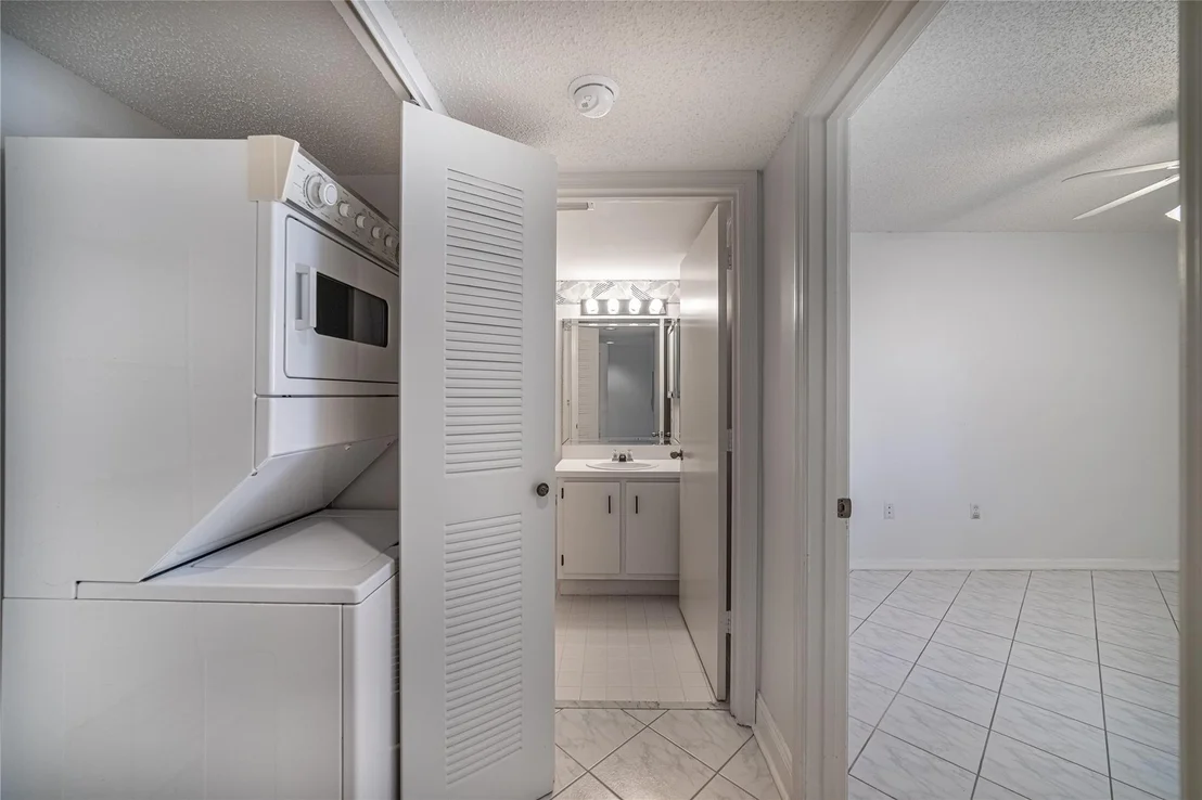 Photo of Unit 7447 at 7447 Devon Drive