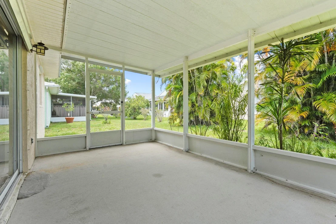 Photo of 6725 Tulipan