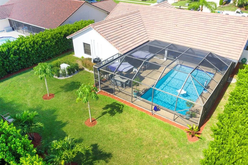 Photo of 9536 Old Pine Road