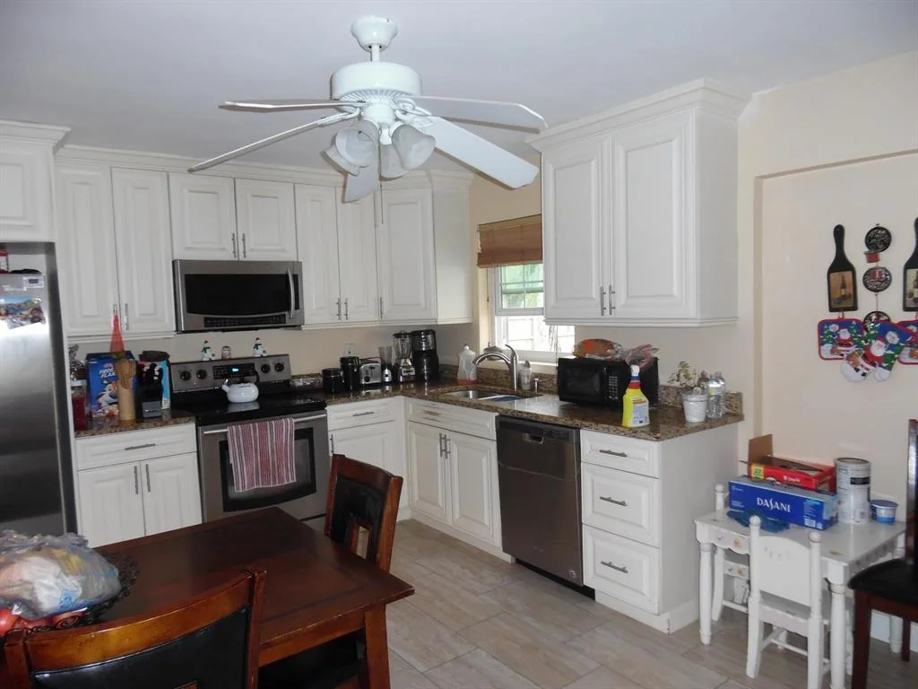 Photo of 3145 Evans Drive