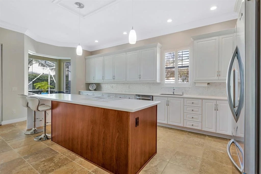 Photo of 1811 W Community Drive