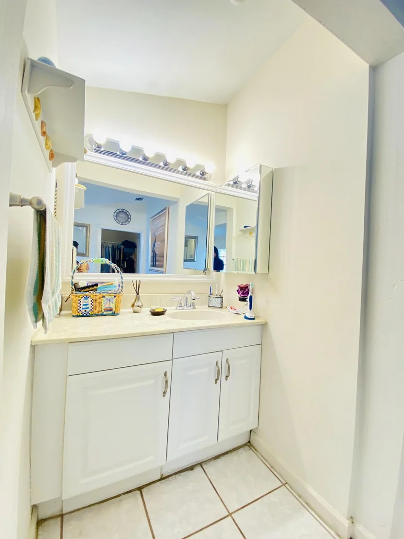 Photo of 4380 Marilyn Drive