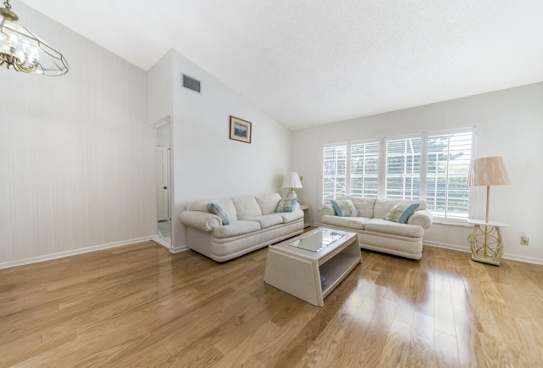 Photo of 18253 SE Fairview Circle