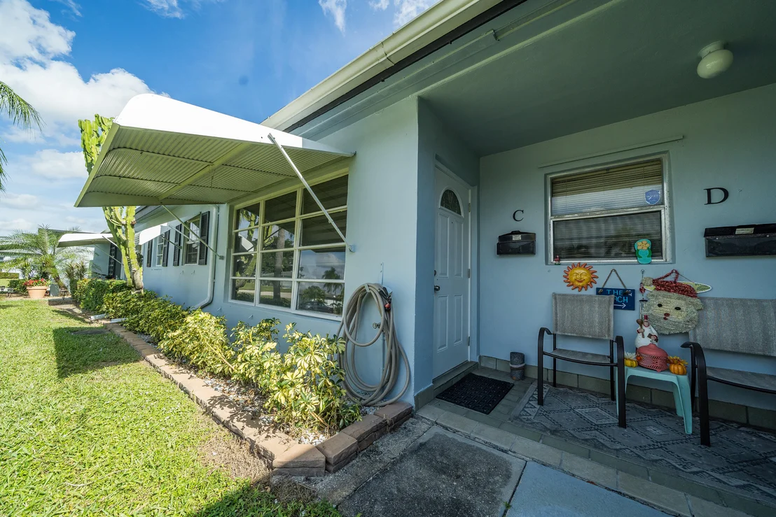 Photo of Unit C at 560 High Point Drive