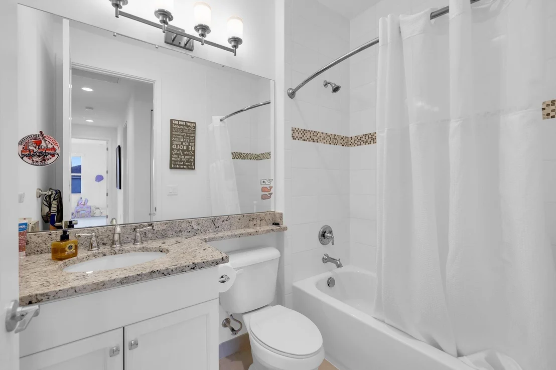 Photo of 15356 Blue River Road
