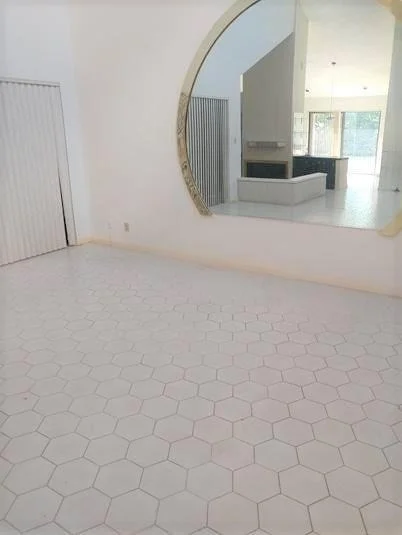 Photo of 4133 NW 28th Way