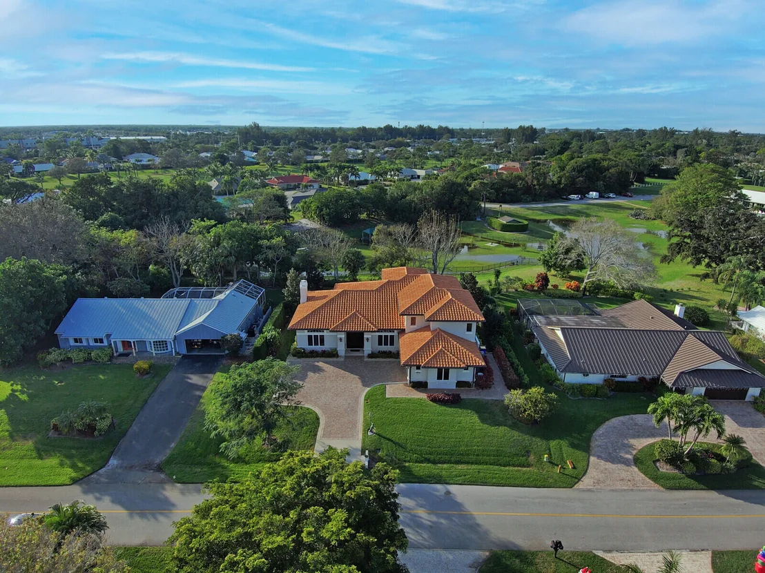 Photo of 3572 SE Court Drive