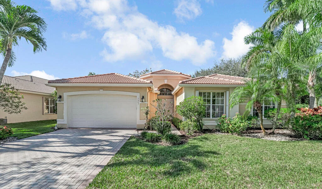 Photo of 7903 Ferndale Bend Drive