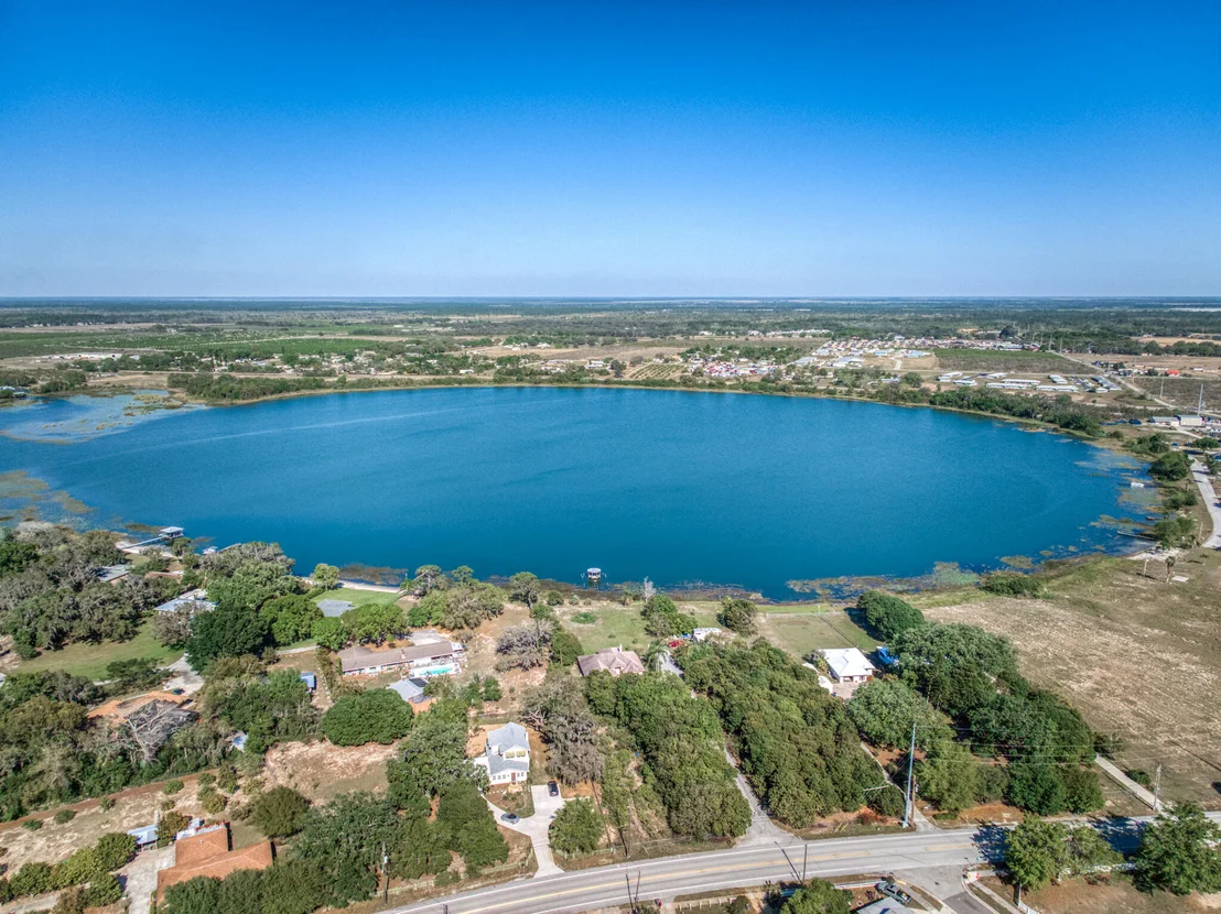 Photo of 1622 W Dinner Lake Drive