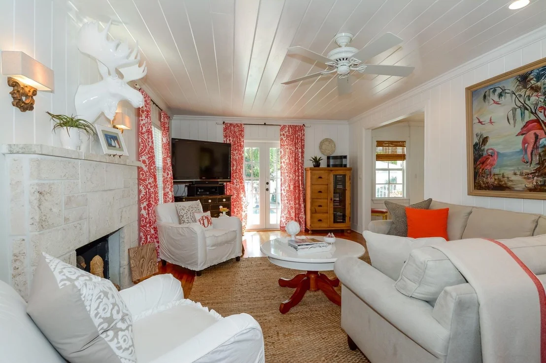 Photo of 1102 Miramar Drive