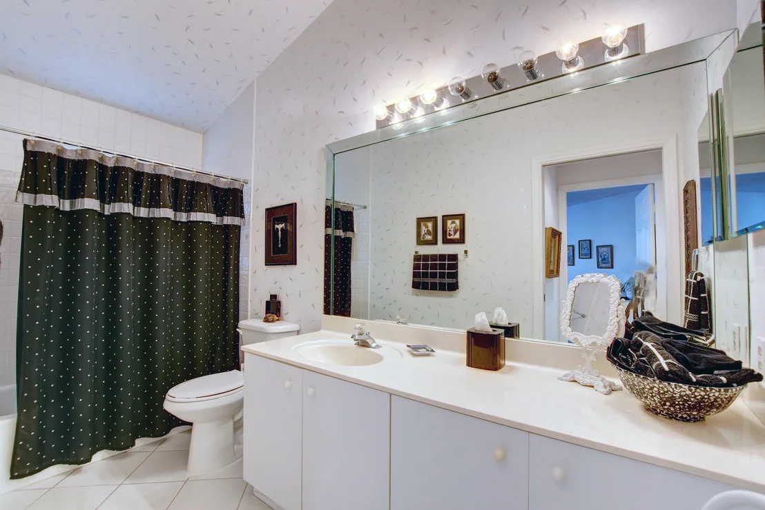 Photo of 6086 Bay Isles Drive
