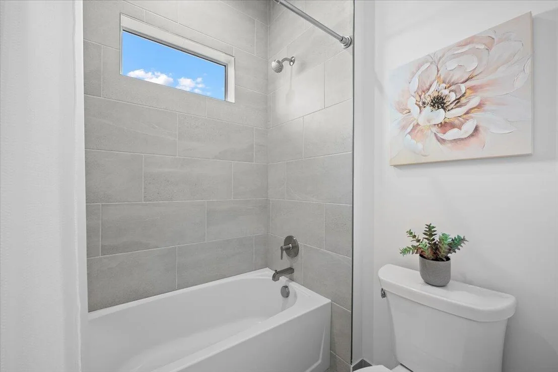 Photo of 9236 Crestview Circle