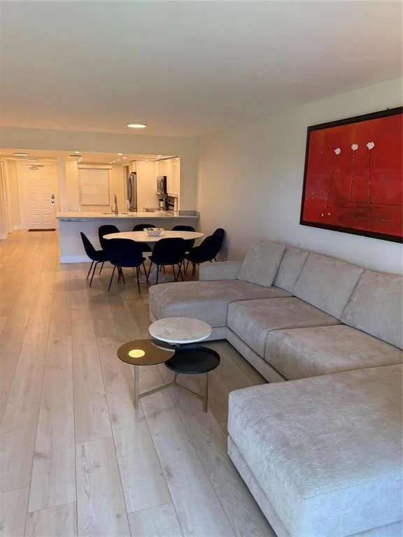 Photo of Unit 101B at 802 Cypress Boulevard