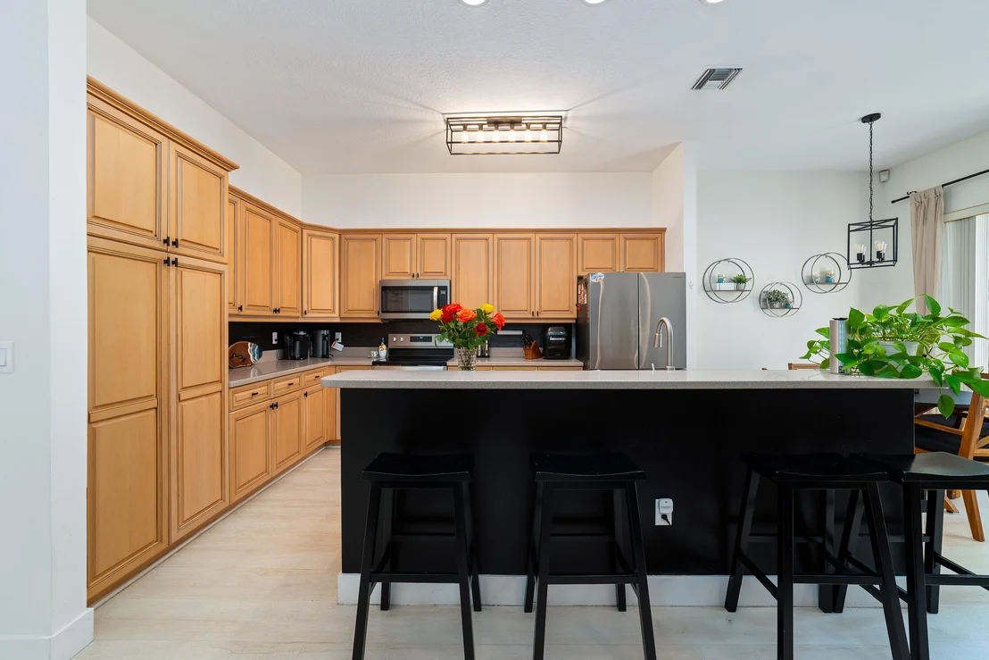 Photo of 7936 AMBLESIDE Way
