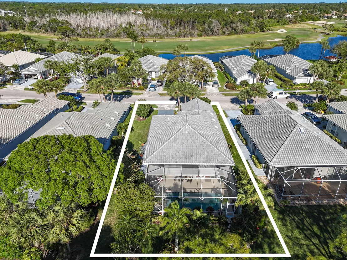 Photo of 8017 SE Double Tree Drive