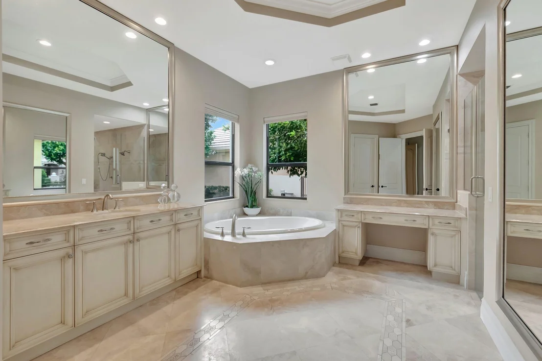 Photo of 9896 Equus Circle