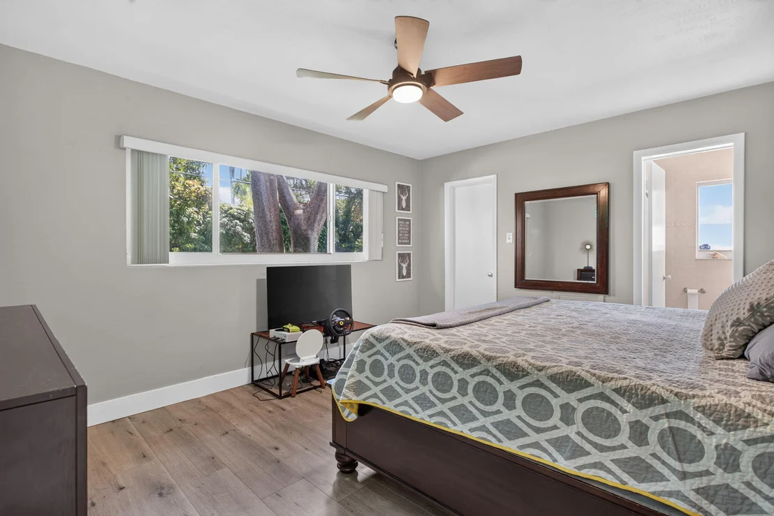 Photo of 2520 SE 5TH Street