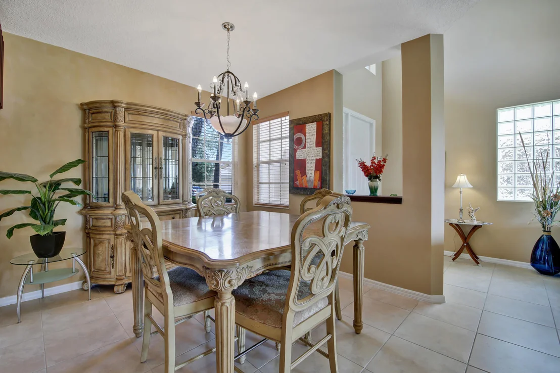 Photo of 8102 Viale Matera