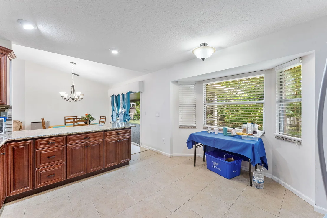 Photo of 112 Laurel Way