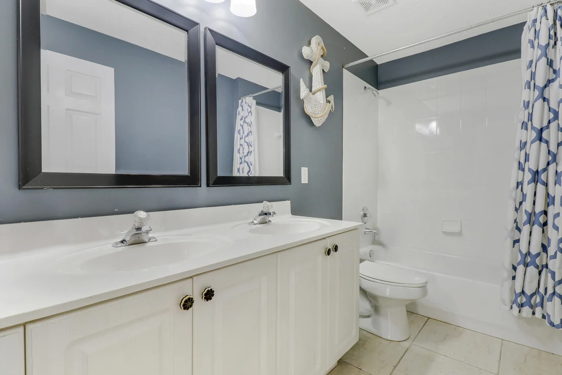 Photo of 452 Oriole Circle