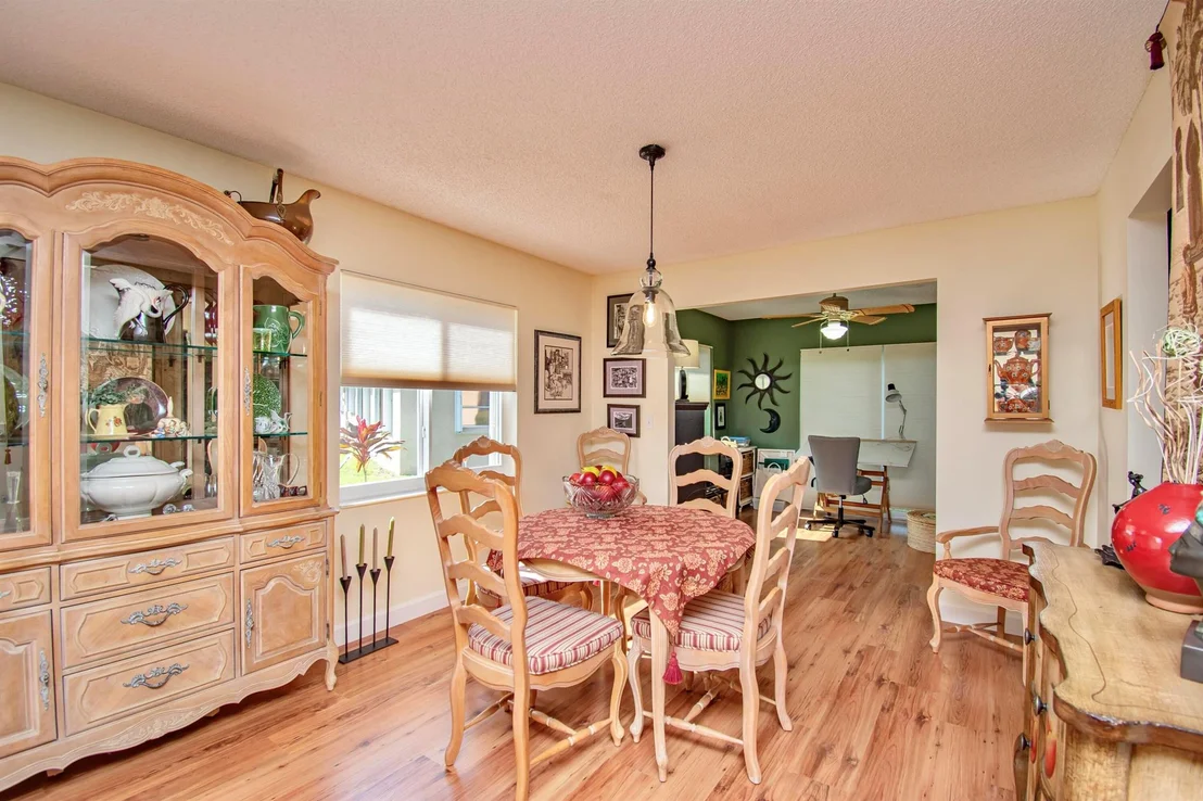 Photo of 6357 Stanley Lane