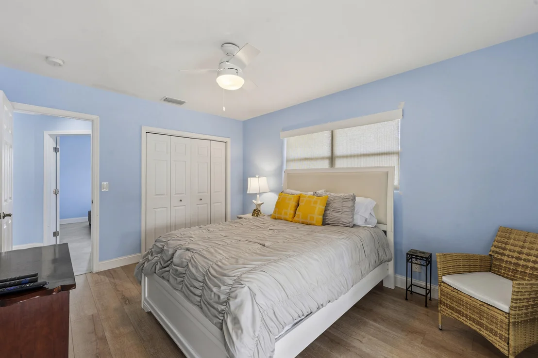 Photo of 1205 Dolphin Road