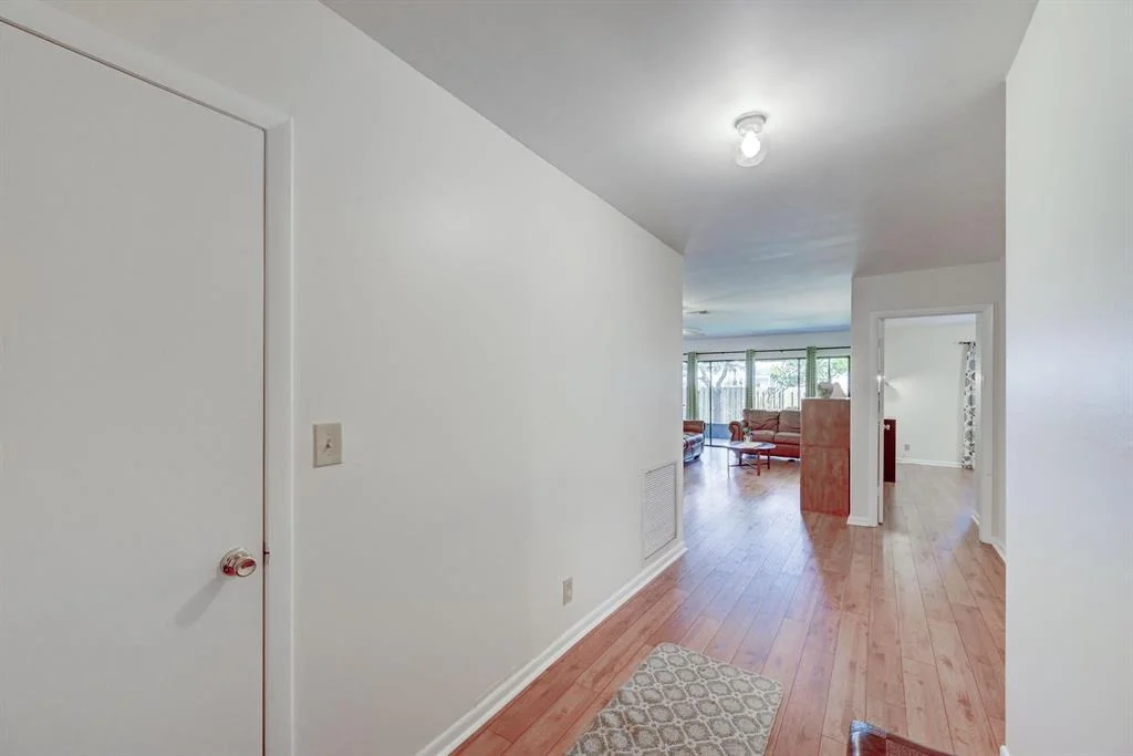 Photo of 333 Knob Hill Boulevard
