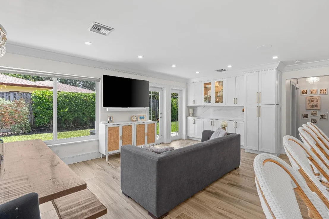 Photo of 912 Roberts Road