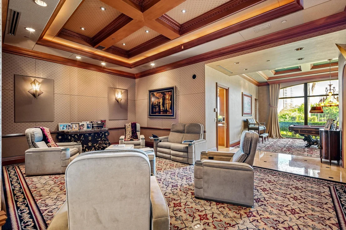 Photo of 775 Oriole Circle