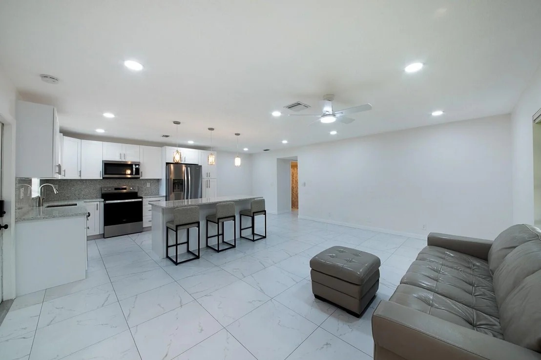 Photo of Unit D at 5220 Nesting Way