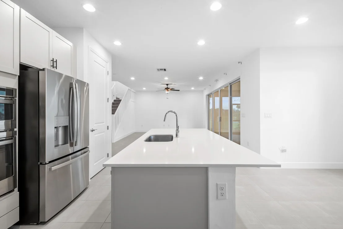 Photo of 1403 Thistle Place